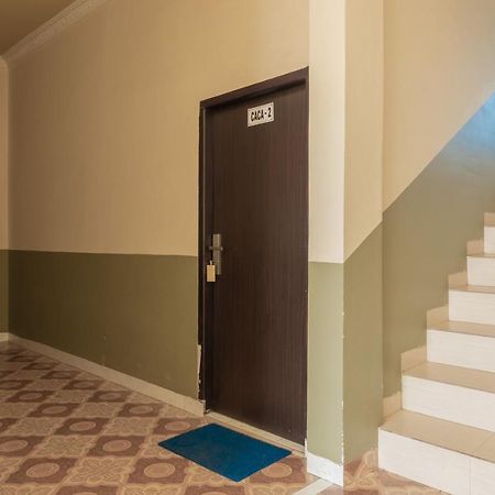 Urbanview Hotel Nugraha Palembang By Reddoorz المظهر الخارجي الصورة