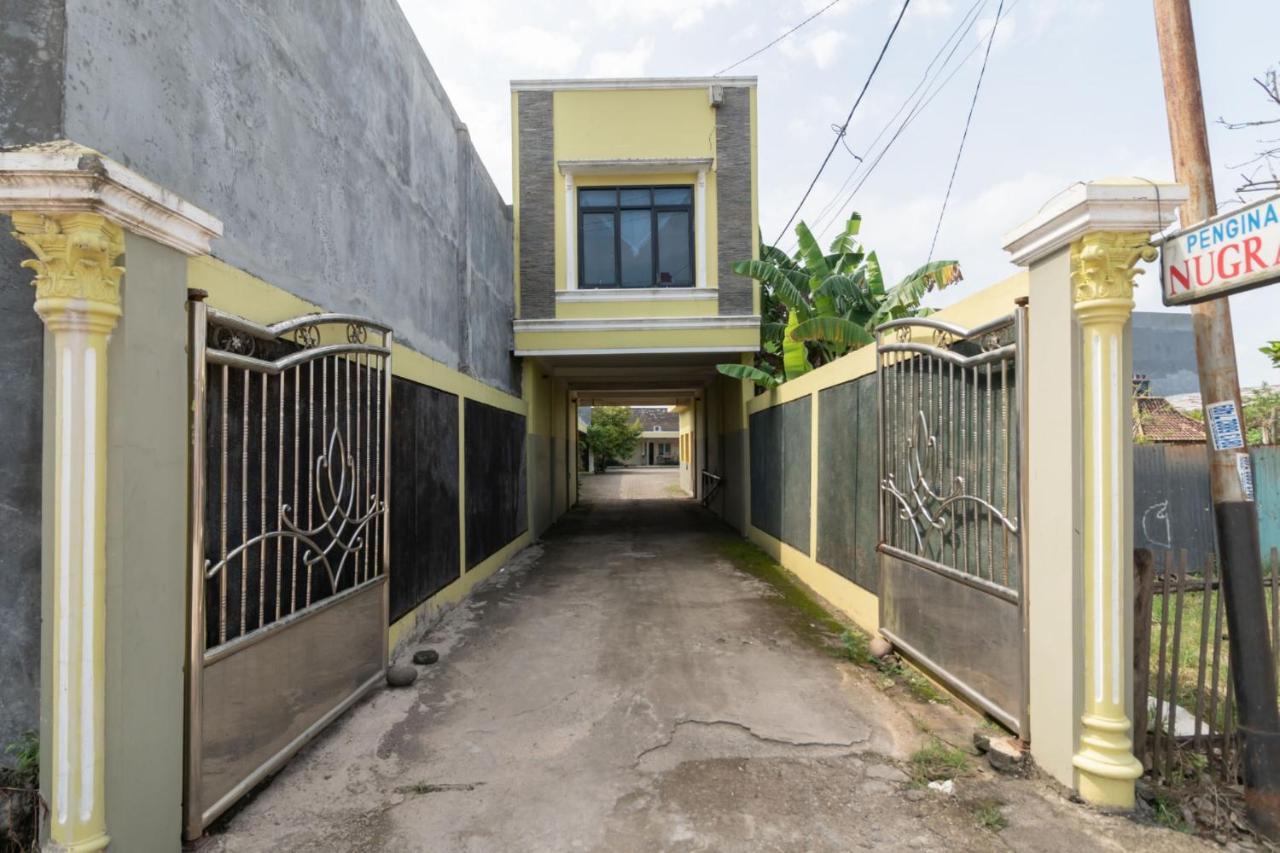 Urbanview Hotel Nugraha Palembang By Reddoorz المظهر الخارجي الصورة